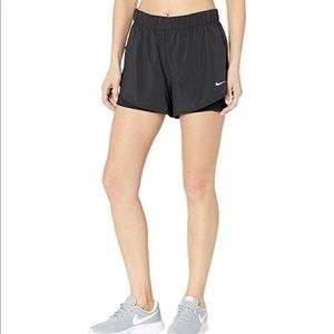 Flex 2 in 1 Nike woven shorts